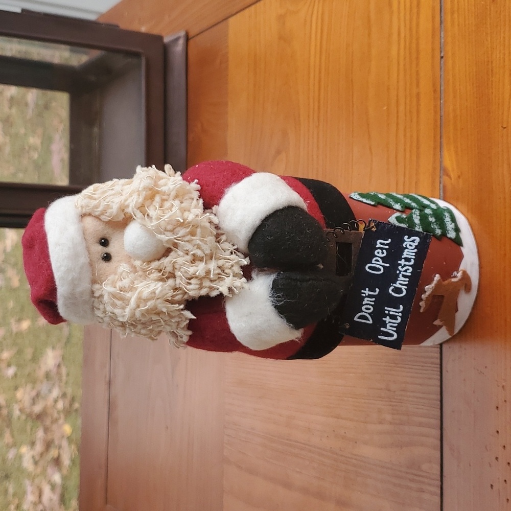 Santa's Mini Goody Jar, no peeking! πHomemade craft, 9" tall wit u lid on - Picture 5 of 6
